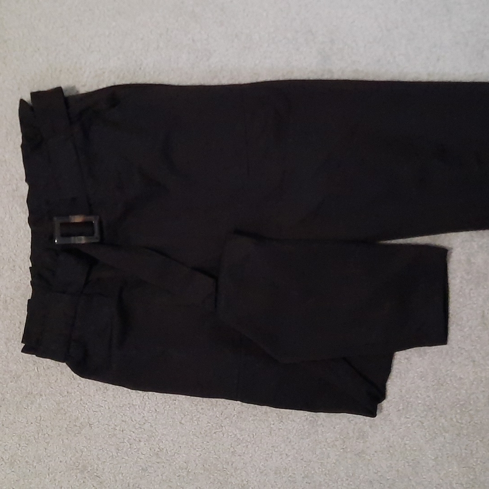 Small black pants